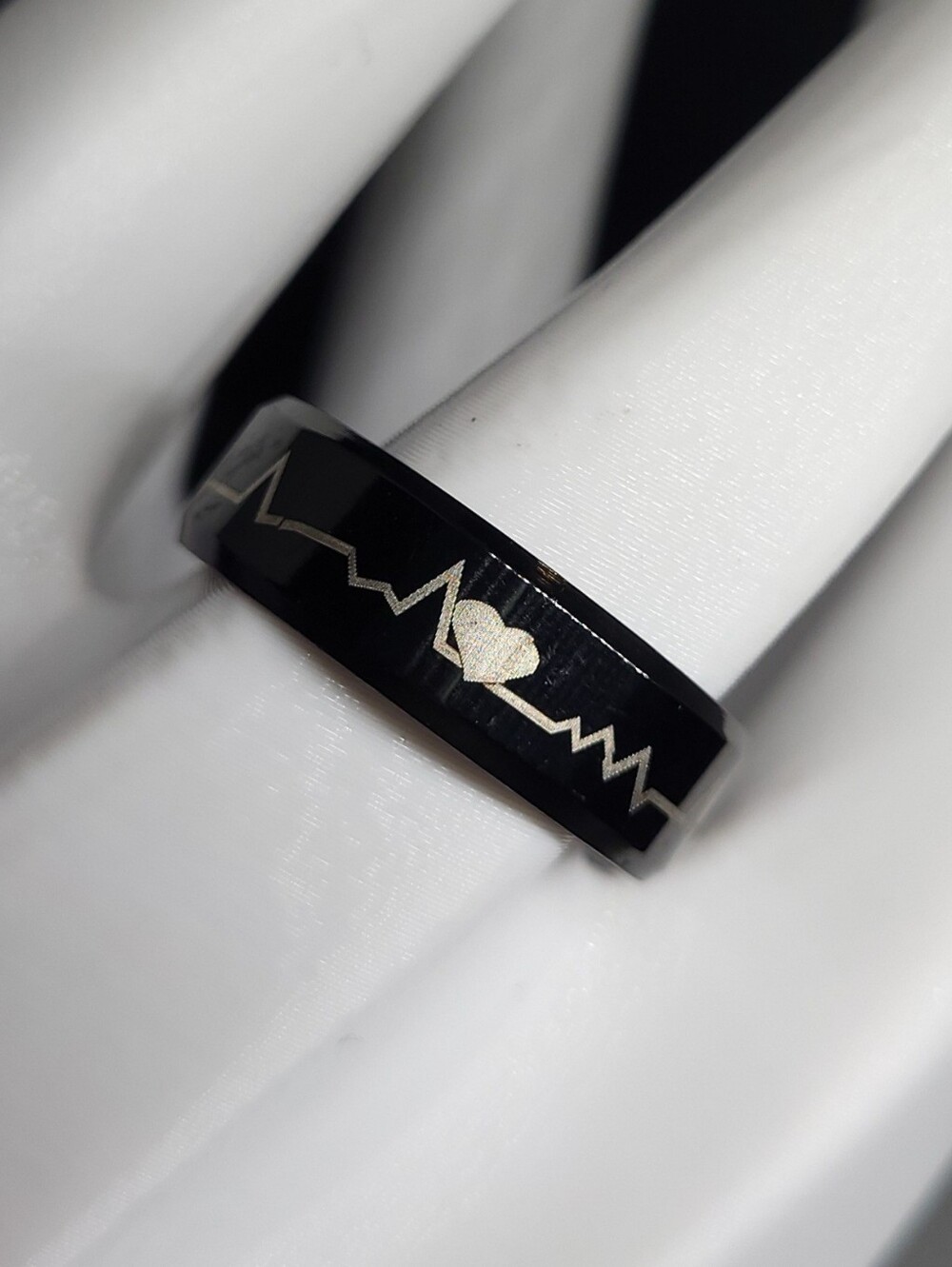 $1 | 11.5 | ♡ Heartbeat Wide Band Ring